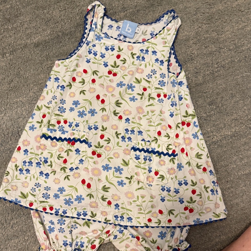 Bella Bliss Floral Kids set  with Blue Accents